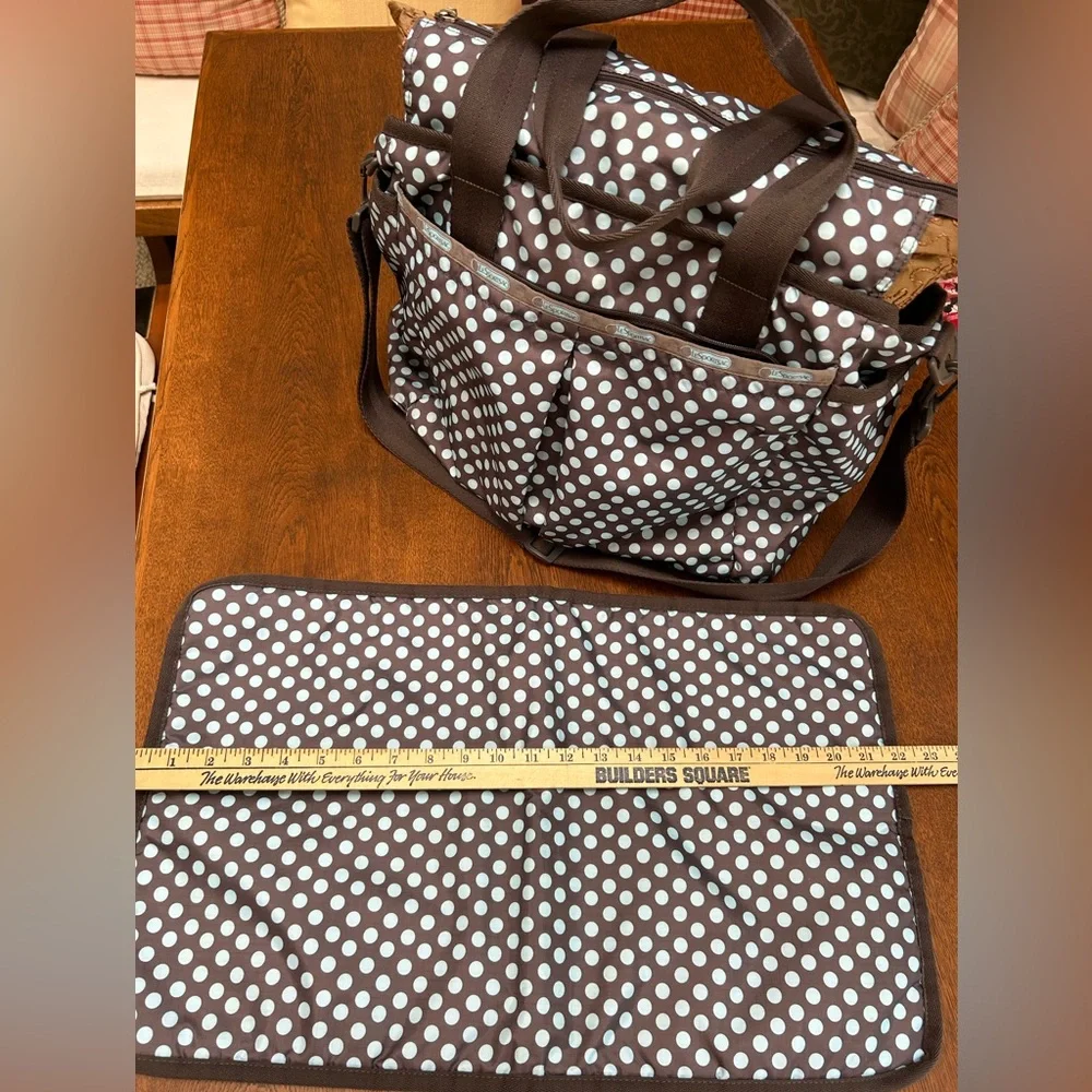 LeSportsac Classic Ryan Tote. Brown w/blue dots. Includes matching changing pad.